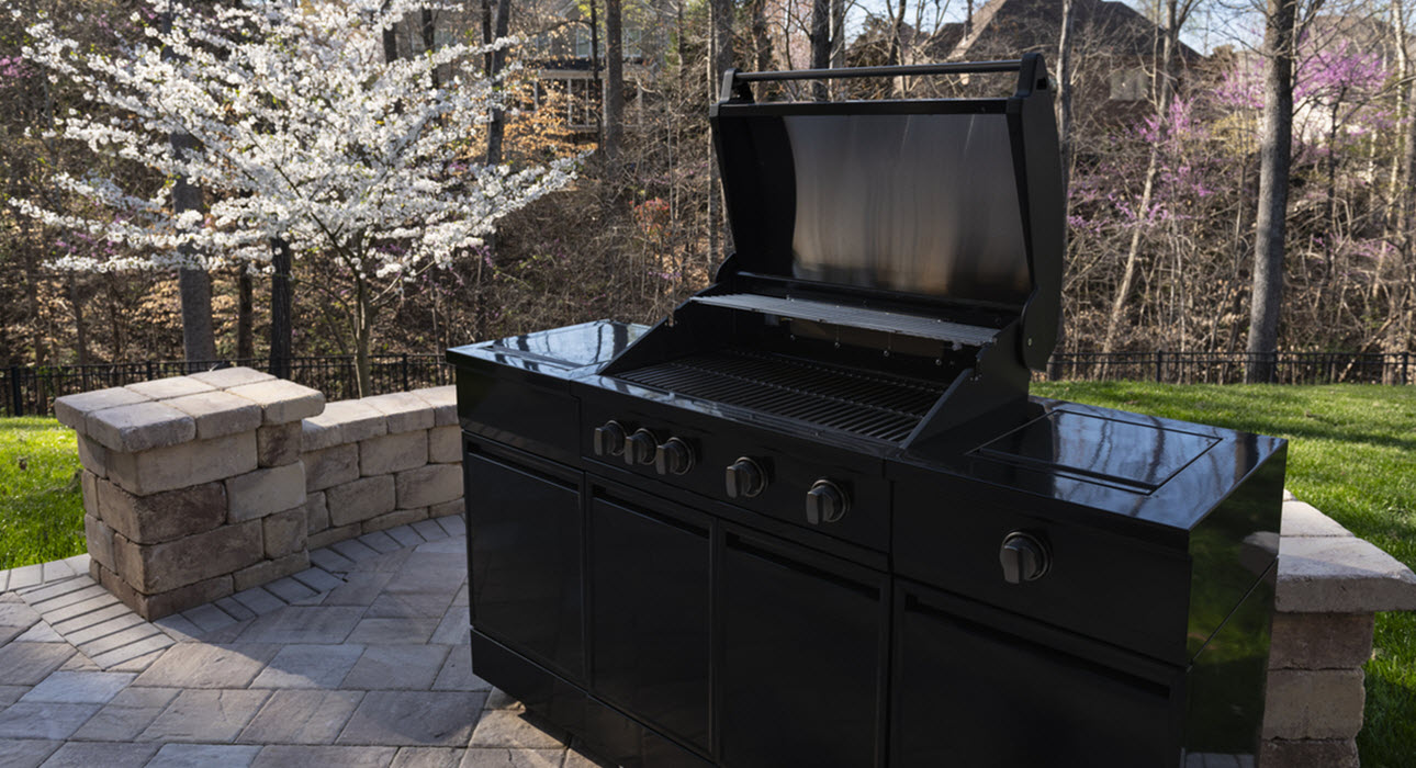 Backyard Built-In Grill Station